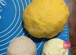花式豆沙馅儿包子的做法图解3