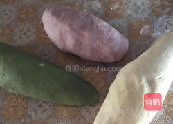 天然彩色牛奶馒头的做法图解2