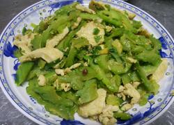 苦瓜炒肉片