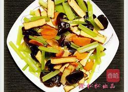 芹菜炒香干的做法图解4