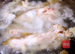 酱猪蹄的做法图解2