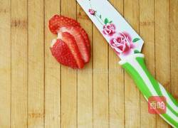 草莓🍓和老酸奶的故事的做法图解5