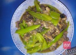 虎皮椒炒鸡肾的做法图解3