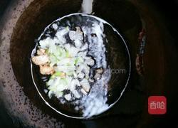 金针菇肥牛小白菜汤的做法图解4