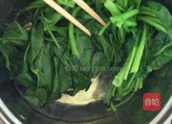 清炒菠菜的做法图解2