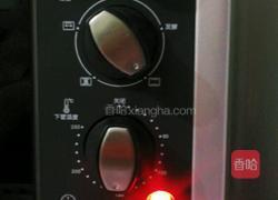 草莓生日蛋糕（戚风蛋糕）的做法图解12