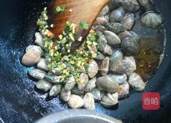 爆炒花甲的做法图解4