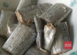 干炸带鱼的做法图解2
