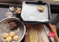 红豆沙卷面包的做法图解2
