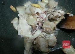 冬瓜墨鱼五花肉汤的做法图解5