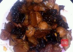 鹌鹑蛋红烧肉的做法图解8