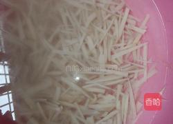 糖醋藕条的做法图解2