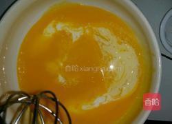 蔓越莓果粒加草莓果酱蛋糕的做法图解6