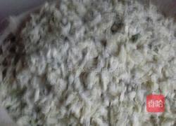 蒸槐花的做法图解3