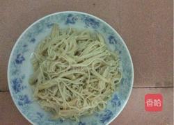 鹌鹑蛋烩金针菇的做法图解6