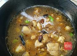 小鸡炖蘑菇的做法图解8