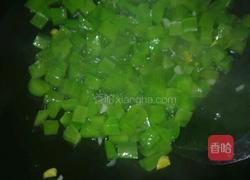 青笋鸡丁的做法图解6