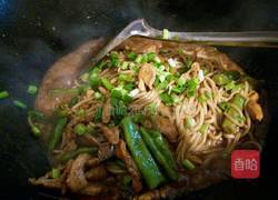 鸡丝豆角焖面的做法图解12