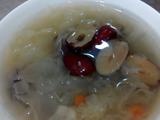 红枣银耳汤