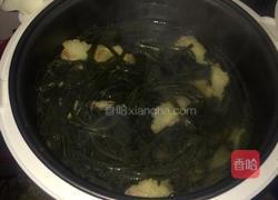  海带肉片汤的做法图解3