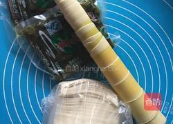 雪菜笋丝黄鱼馄饨的做法图解5