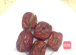 木瓜牛奶红枣甜品的做法图解3