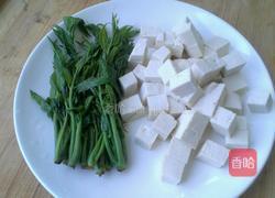 椿芽拌豆腐的做法图解2