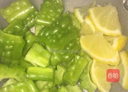 瘦腿·苦瓜檸檬汁的做法图解2