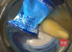  海螺片爆炒卷心菜的做法图解3