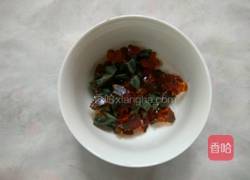 皮蛋瘦肉粥的做法图解3