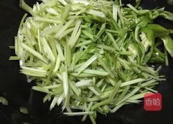 芹菜肉丝的做法图解5