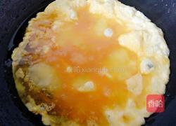 韭菜炒鸡蛋的做法图解5