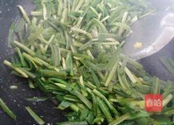 韭菜炒鸡蛋的做法图解8