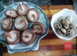 香菇肉沫蛋的做法图解1