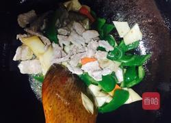 杏鲍菇青椒滑肉片的做法图解5