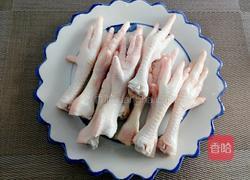 红烧鸡爪的做法图解1