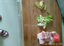 豆角焖面的做法图解1