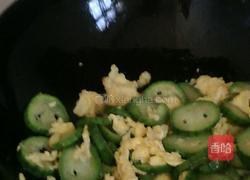 丝瓜片儿炒鸡蛋的做法图解7