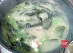 海带排骨汤的做法图解7