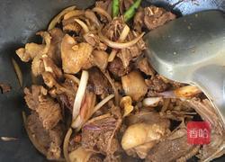 炒鸭肉的做法图解2