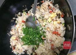 什锦炒饭的做法图解8