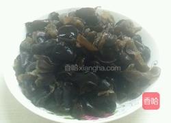 家常木耳肉片的做法图解1