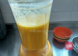 鲜榨菠萝汁的做法图解13