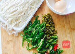 速成美食—炒面的做法图解1