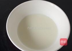酸奶芒果慕斯蛋糕的做法图解2