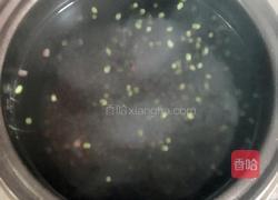 红豆绿豆西米露的做法图解3