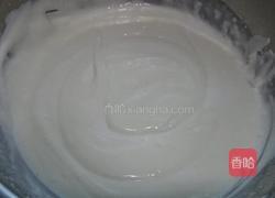 酸奶慕斯蛋糕的做法图解9