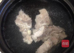 棒骨莲藕胡萝卜汤的做法图解2