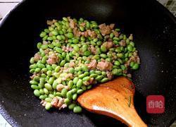 毛豆炒肉的做法图解5