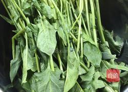 菠菜汤的做法图解2